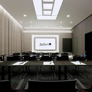 Radisson Blu Royal Hotel, Отель